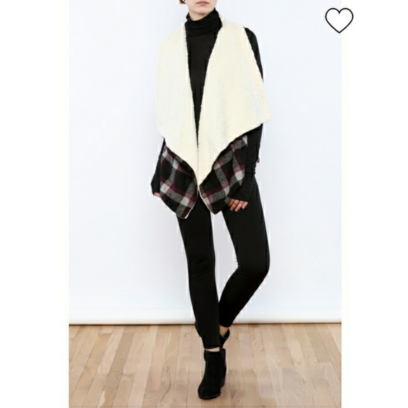 She and Sky Jackets & Blazers - She+Sky Burgundy Black Plaid Oversized Collar Vest S